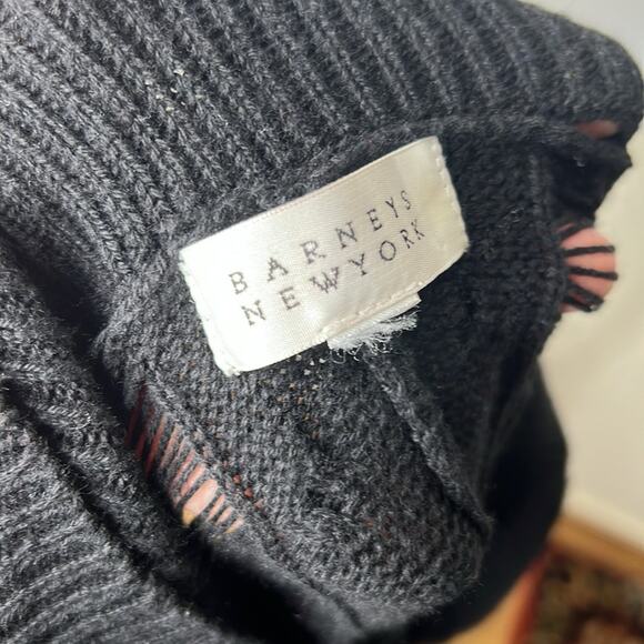 Barneys New York Black Vintage Open Neck Sweater - Picture 9 of 10